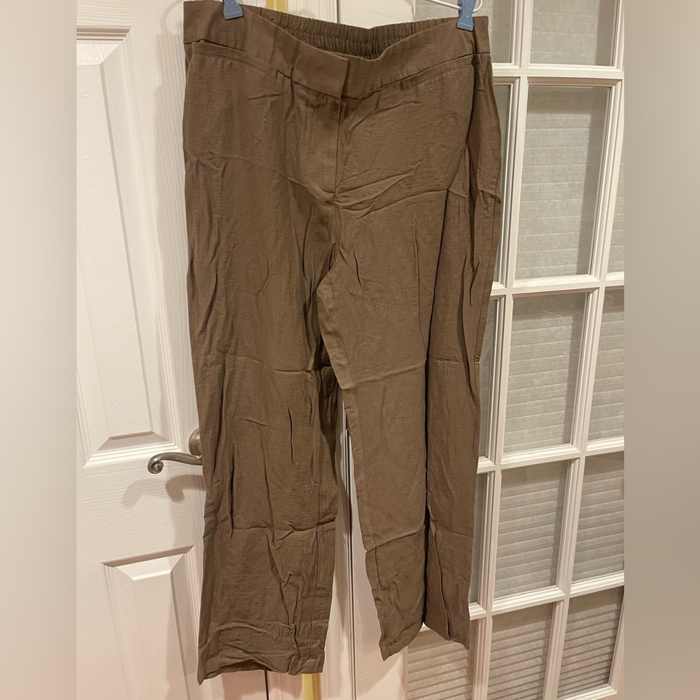 Chicos travelers soft brown pants